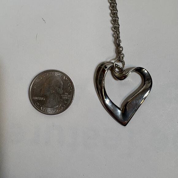 Silver Tone Heart Pendant Necklace Open Statement Retro Love Valentines Gift - Picture 8 of 8